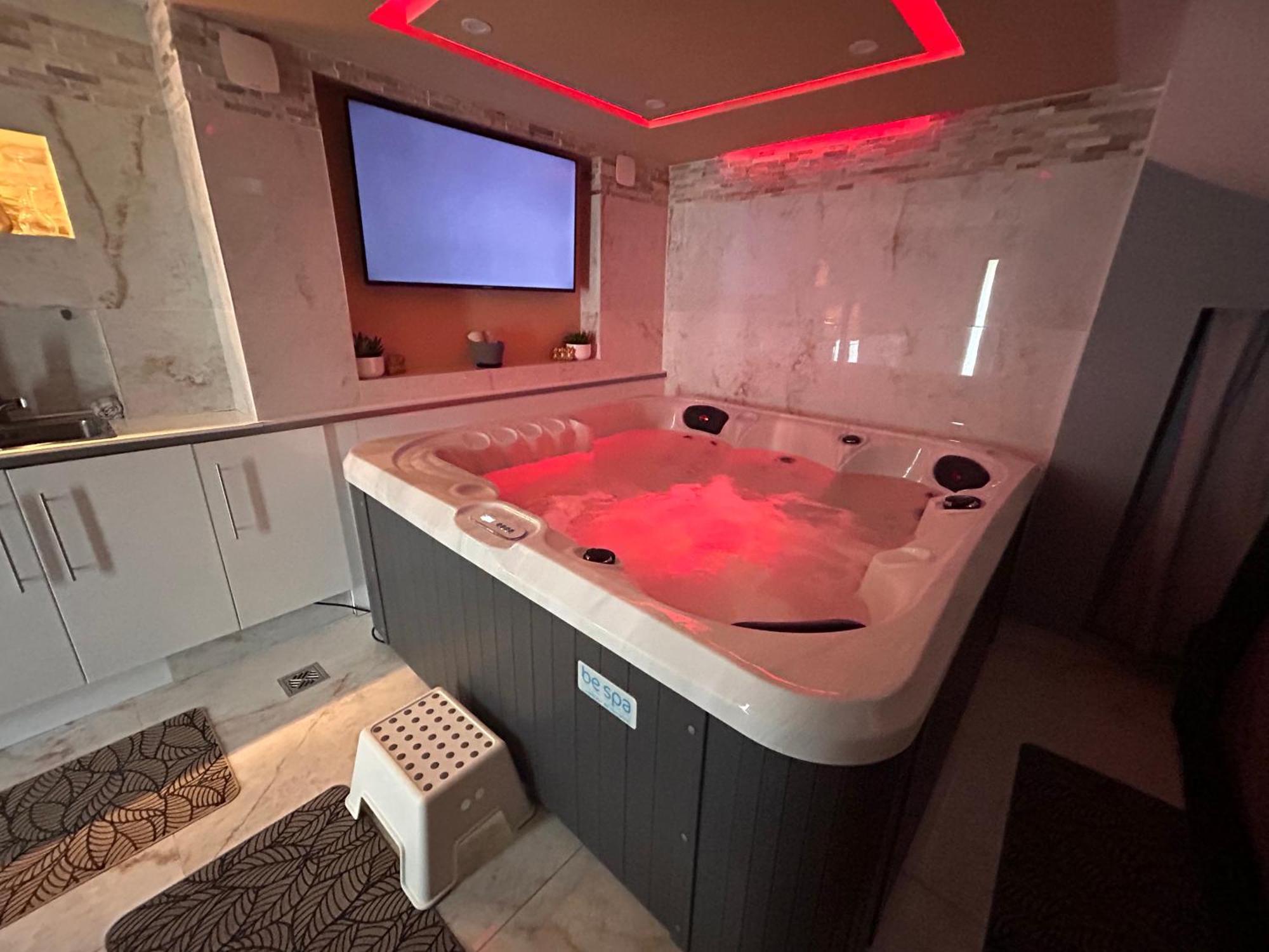 Spa Jacuzzi Moon White Vaudherland ภายนอก รูปภาพ